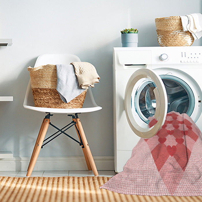 Machine Washable Transitional Pink Rug in a Washing Machine, wshpat1137rd