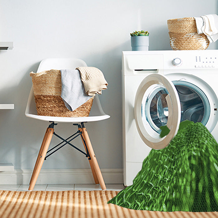 Machine Washable Transitional Deep Emerald Green Rug in a Washing Machine, wshpat114grn