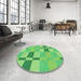 Round Patterned Emerald Green Rug in a Office, pat1141grn