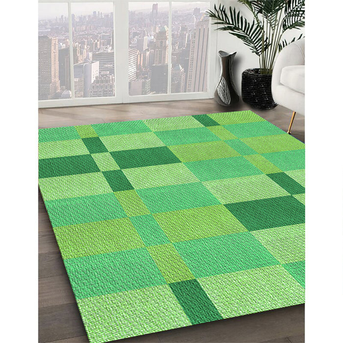 Patterned Emerald Green Rug in Family Room, pat1141grn