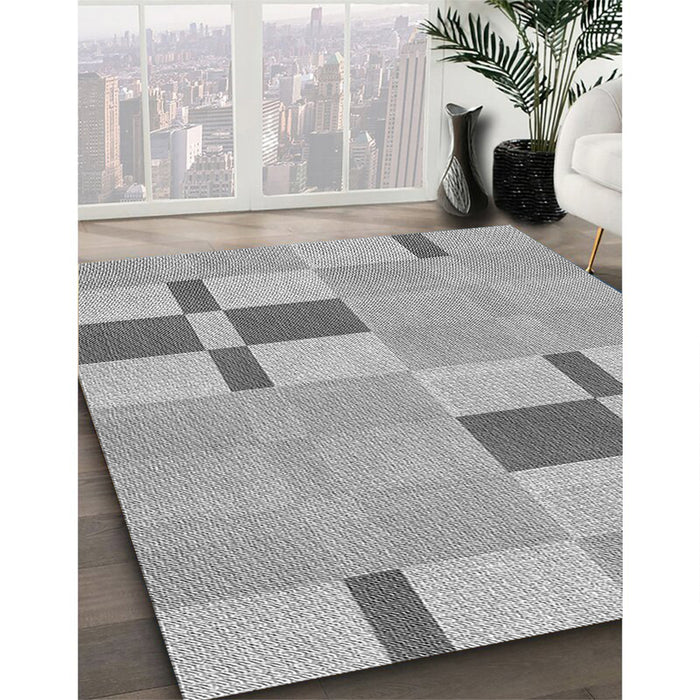 Patterned Gray Rug in Family Room, pat1141gry