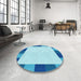 Round Patterned Blue Rug in a Office, pat1146lblu