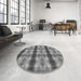 Round Patterned Gray Rug in a Office, pat1150gry