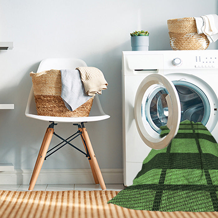 Machine Washable Transitional Dark Forest Green Rug in a Washing Machine, wshpat1151grn