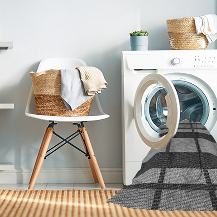 Machine Washable Transitional Dark Gray Rug in a Washing Machine, wshpat1151gry