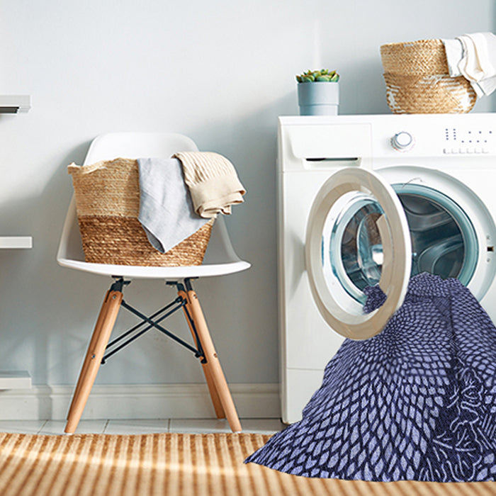 Machine Washable Transitional Denim Blue Rug in a Washing Machine, wshpat1154blu