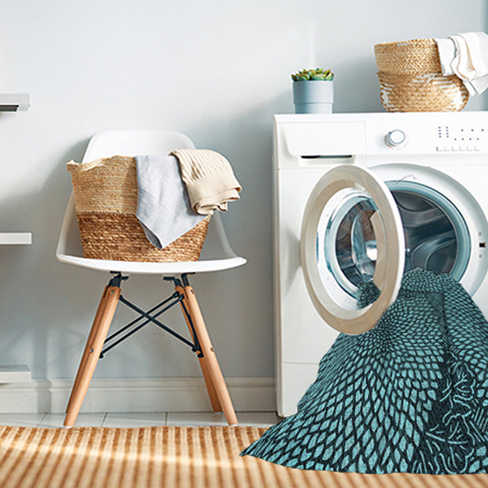 Machine Washable Transitional Deep Teal Green Rug in a Washing Machine, wshpat1154lblu