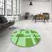 Round Patterned Jade Green Rug in a Office, pat1157grn