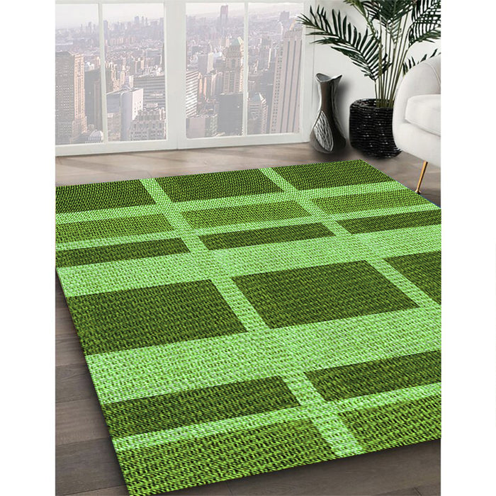 Machine Washable Transitional Green Rug in a Family Room, wshpat1158grn