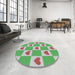 Round Machine Washable Transitional Light Green Rug in a Office, wshpat1159