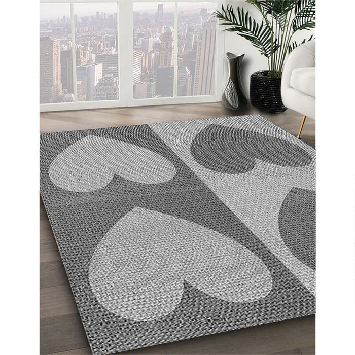 Machine Washable Transitional Cloud Gray Rug in a Family Room, wshpat1161gry