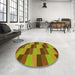 Round Patterned Saddle Brown Rug in a Office, pat1163yw