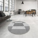 Round Patterned Platinum Gray Rug in a Office, pat1164gry