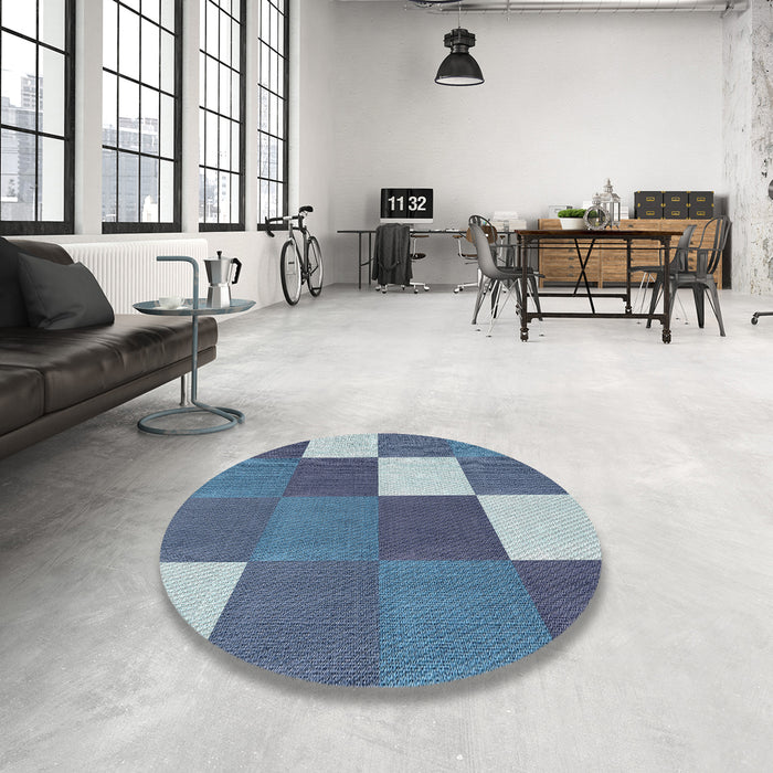 Round Machine Washable Transitional Blue Rug in a Office, wshpat1171