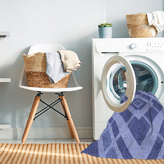 Machine Washable Transitional Denim Blue Rug in a Washing Machine, wshpat1173blu