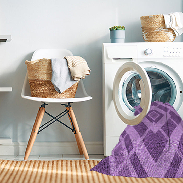 Machine Washable Transitional Violet Purple Rug in a Washing Machine, wshpat1173pur