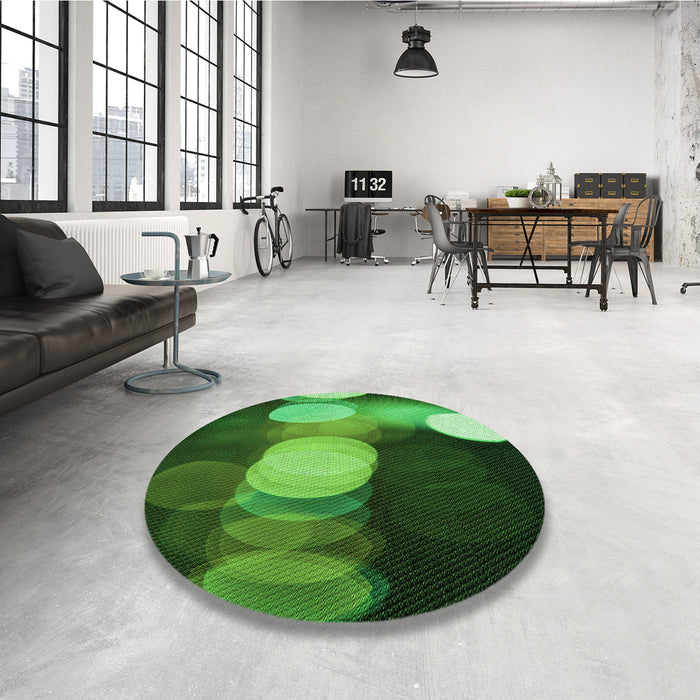 Round Patterned Dark Forest Green Rug in a Office, pat118grn