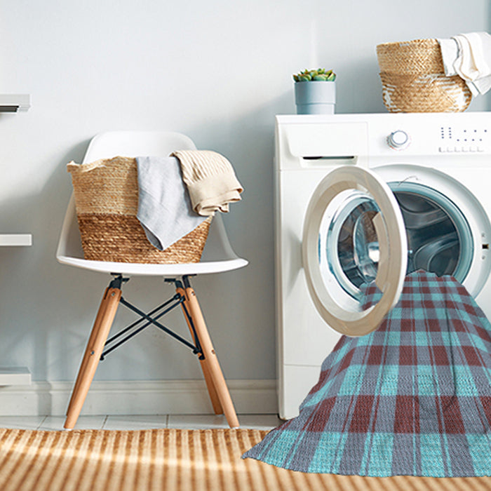 Machine Washable Transitional Diamond Blue Rug in a Washing Machine, wshpat1184lblu