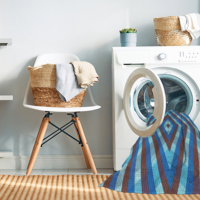 Machine Washable Transitional Blue Rug in a Washing Machine, wshpat1186lblu