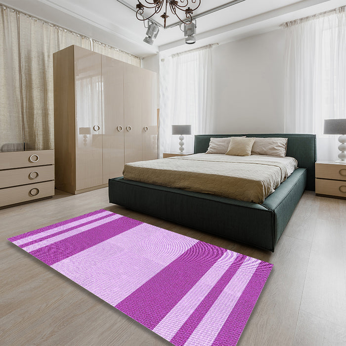 Round Machine Washable Transitional Blossom Pink Rug in a Office, wshpat1191pur