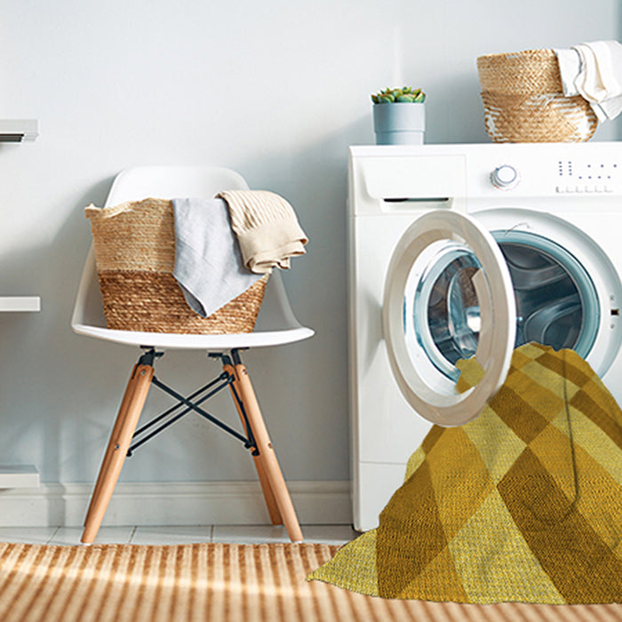 Machine Washable Transitional Deep Yellow Rug in a Washing Machine, wshpat1192yw