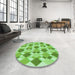 Round Patterned Jade Green Rug in a Office, pat1193grn