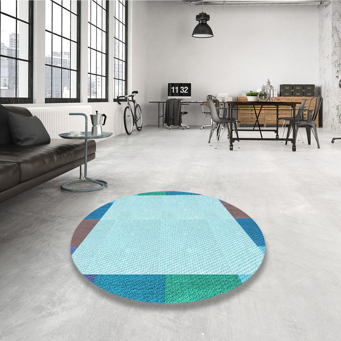 Round Patterned Blue Rug in a Office, pat1194lblu