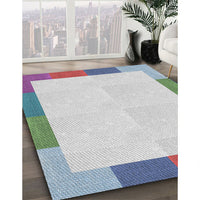 Patterned Platinum Gray Novelty Rug, pat1194