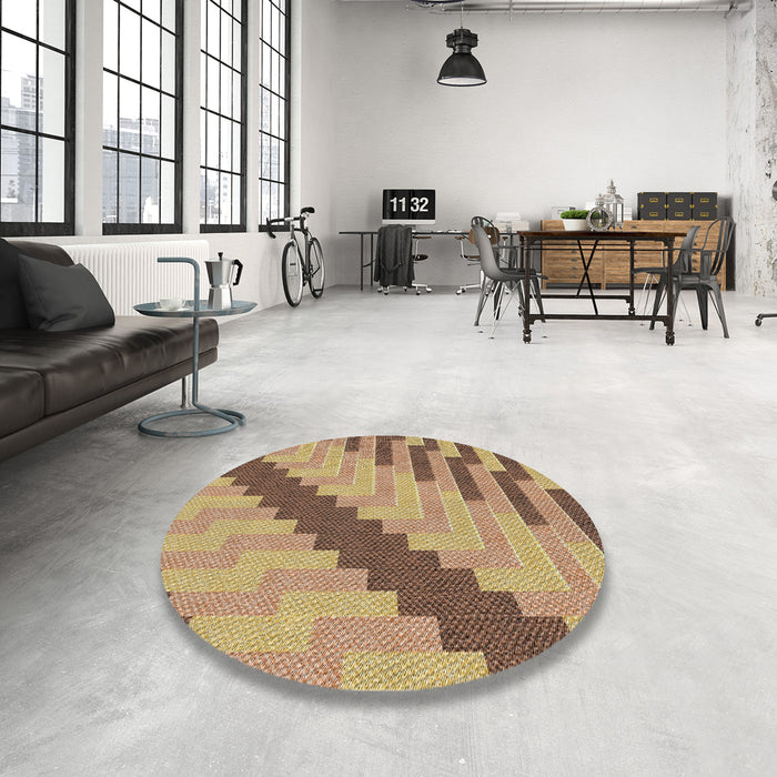 Round Patterned Saddle Brown Novelty Rug in a Office, pat1195
