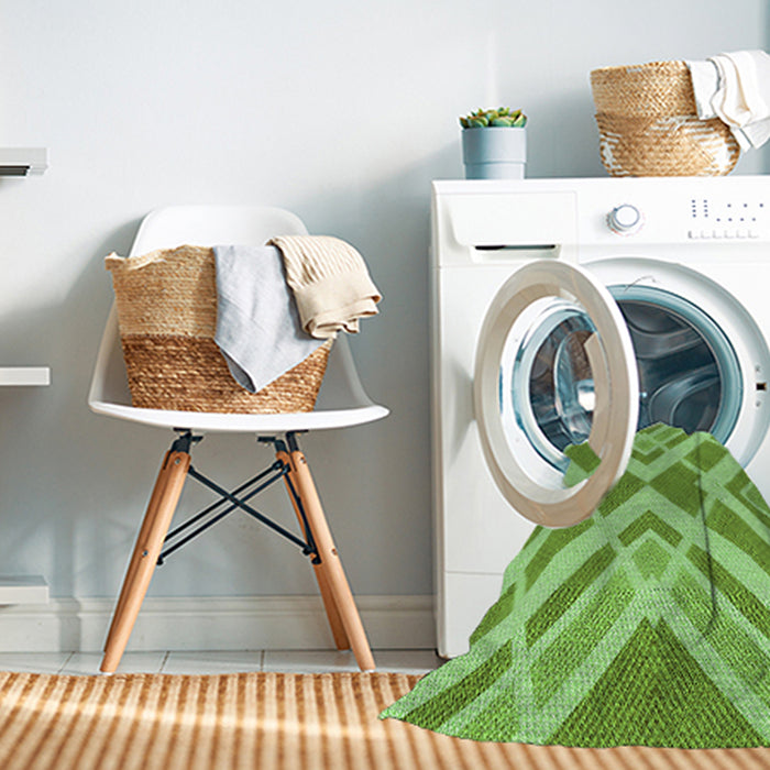 Machine Washable Transitional Dark Lime Green Rug in a Washing Machine, wshpat1200grn