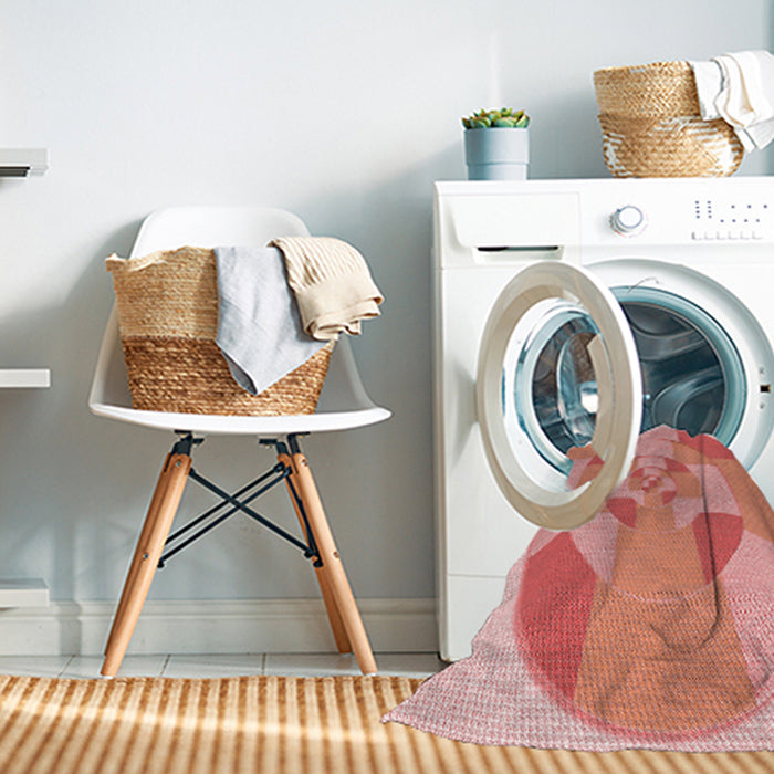 Machine Washable Transitional Pastel Pink Rug in a Washing Machine, wshpat1204rd