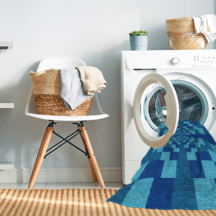 Machine Washable Transitional Blueberry Blue Rug in a Washing Machine, wshpat1205lblu