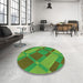 Round Patterned Seaweed Green Rug in a Office, pat1211grn