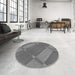 Round Patterned Gray Rug in a Office, pat1211gry