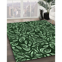 Patterned Black Rug, pat1219grn