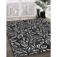 Patterned Dark Gray Novelty Rug, pat1219