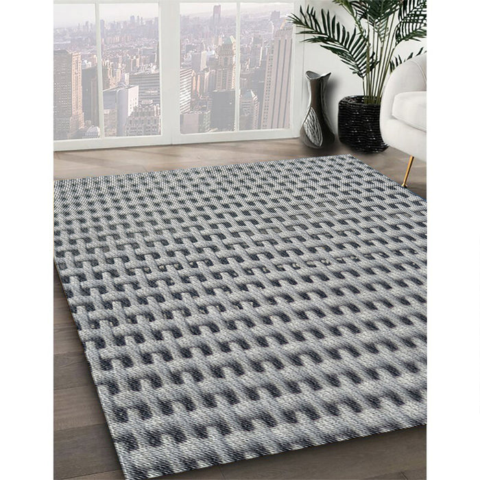 Patterned Silver Gray Novelty Rug in Family Room, pat1222