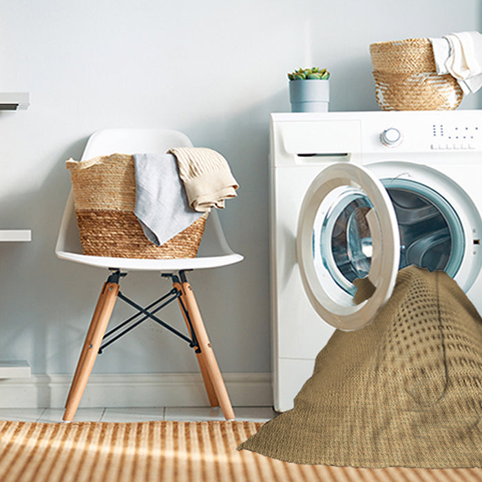 Machine Washable Transitional Oak Brown Rug in a Washing Machine, wshpat1223brn