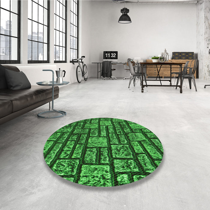 Round Patterned Deep Emerald Green Rug in a Office, pat1228grn