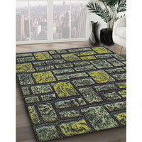 Patterned Charcoal Black Novelty Rug, pat1228