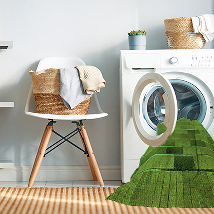 Machine Washable Transitional Seaweed Green Rug in a Washing Machine, wshpat1229grn