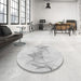 Round Patterned Platinum Gray Rug in a Office, pat123gry