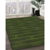 Patterned Dark Forest Green Novelty Rug, pat1236