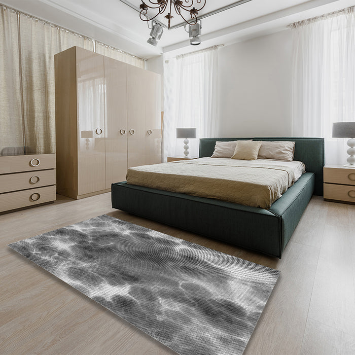 Patterned Gray Rug in a Bedroom, pat1238gry