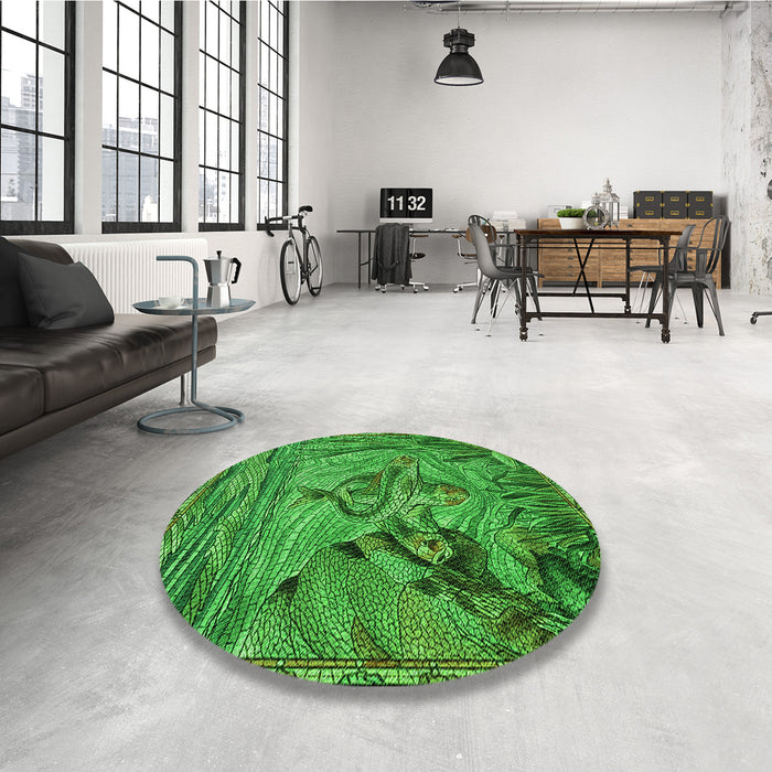 Round Patterned Deep Emerald Green Rug in a Office, pat1239grn