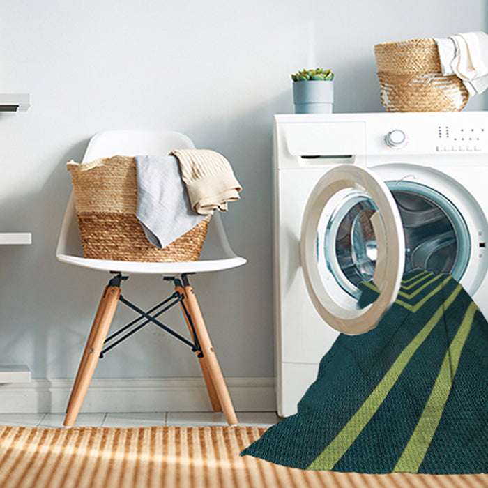 Machine Washable Transitional Deep Teal Green Rug in a Washing Machine, wshpat1243lblu