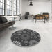 Round Patterned Gray Rug in a Office, pat1259gry