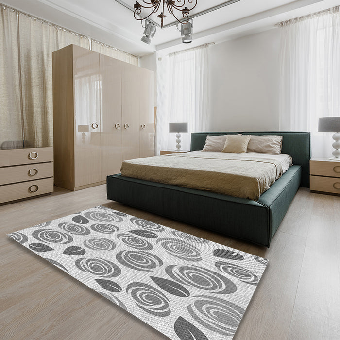 Patterned Gray Rug in a Bedroom, pat1261gry