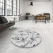 Round Patterned Platinum Gray Rug in a Office, pat1264gry