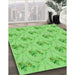 Patterned Emerald Green Rug in Family Room, pat1269grn